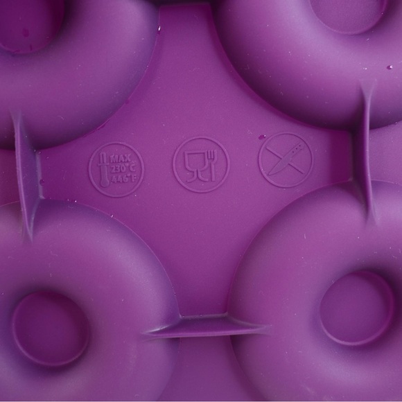 Epicure Perfect Bagel & Donut Pan FGRD Silicone Non Stick Flexible Easy Release - Picture 6 of 9